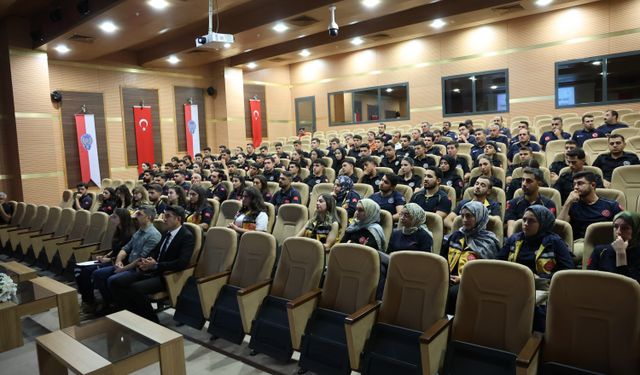 Elazığ’da sağlık ve itfaiye personeline adli delil eğitimi verildi