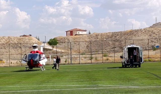 Darende’de 97 yaşındaki hasta hava ambulansıyla sevk edildi
