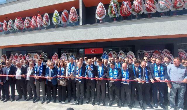 Lütfü Yücelik, ETSO başkan adaylığı için seçim ofisini açtı