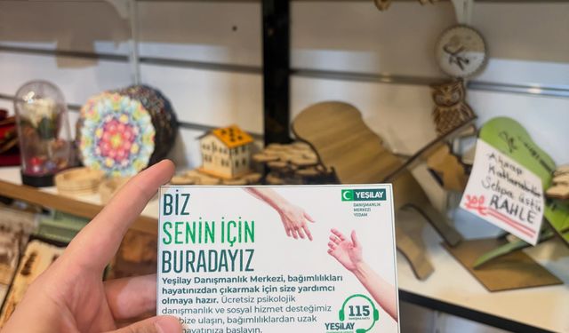 Yeşilay Kars’tan esnaflara bağımlılıkla mücadele bilgilendirmesi