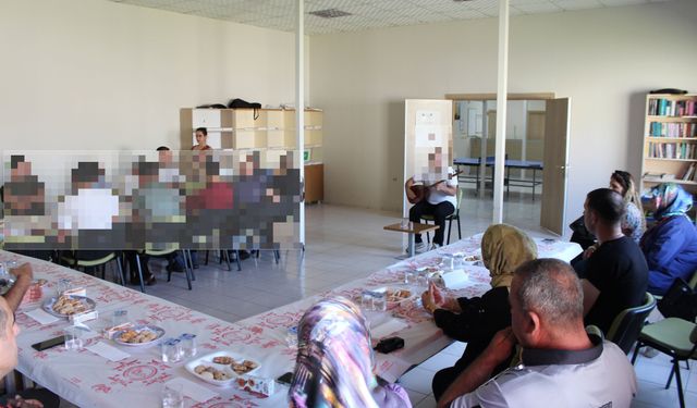 Elazığ’da hastanede danışanlardan anlamlı konser
