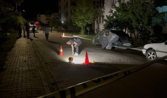 Erzincan’da bir eve silahla ateş edildi