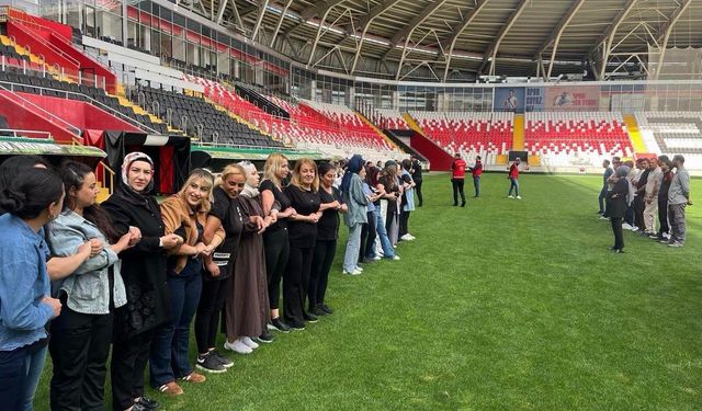 Erzincan’da özel güvenlik görevlilerine spor güvenliği eğitimi