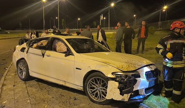 Erzurum'da iki araç çarpıştı: 2 yaralı