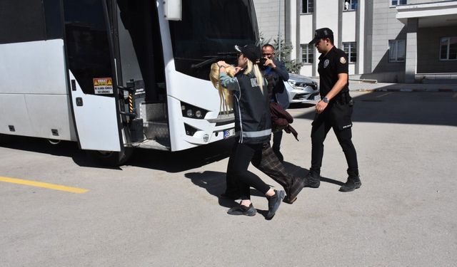 Fenomen Çağla Öz adliyeye sevk edildi