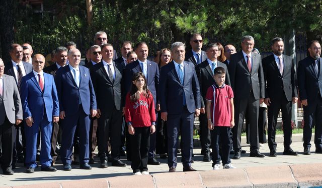 Erzurum’da ilk ders zili çaldı