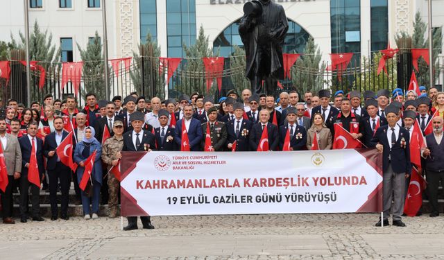Elazığ’da Gaziler Günü için anlamlı yürüyüş