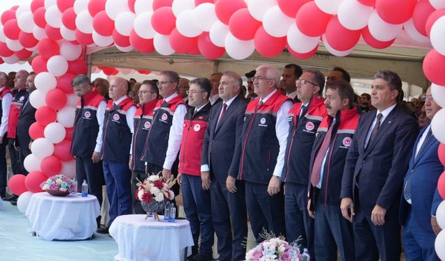 Bakan Yumaklı Erzurum’da açıkladı: Hayvan aşısı ve kimliklendirme ücreti alınmayacak