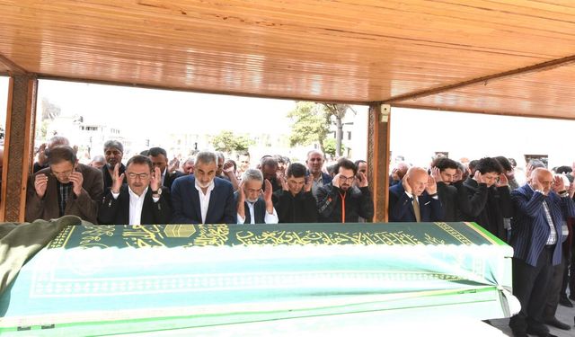Palandöken Belediyesi eski başkanı Orhan Bulutlar’ın acı günü
