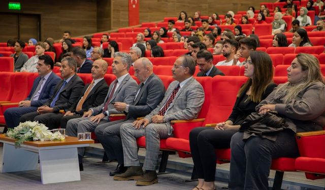 EBYÜ’de yeni öğrencilere oryantasyon programı düzenlendi