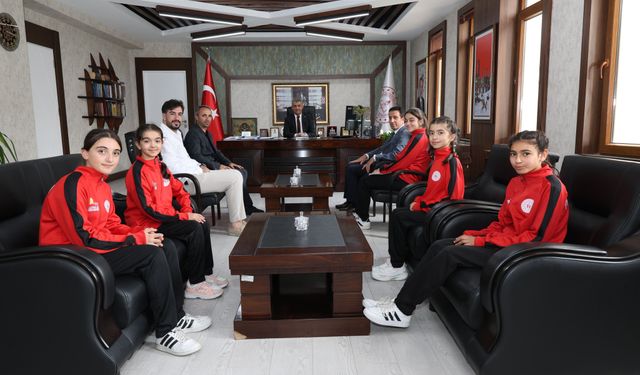 Horasanlı raketin büyük başarısı: Edanur Vural Türkiye şampiyonası seçmelerinde