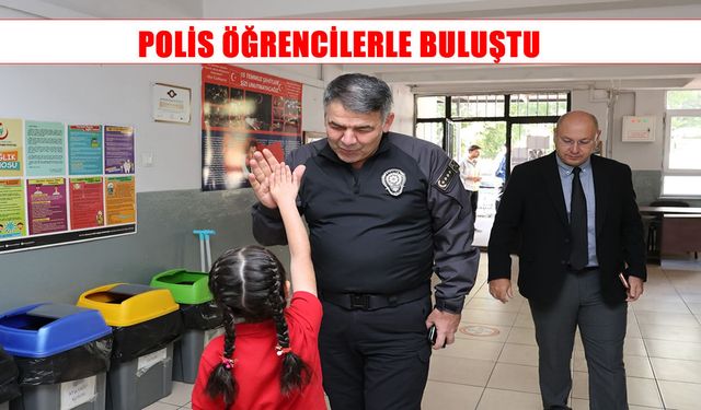 Polis ekiplerinden öğrencilere meslek tanıtımı