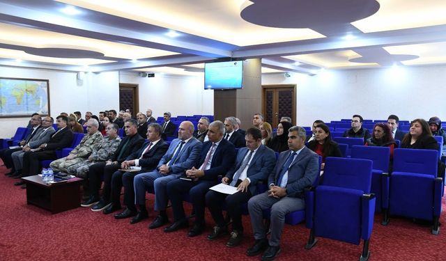 Ardahan’da İl İdare Şube Başkanları toplantısı yapıldı