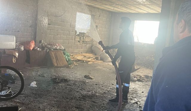 Van'da ev yangını