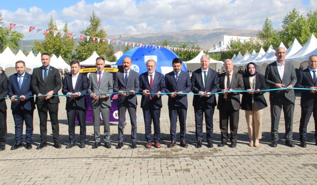 Bilimfest Bingöl'de öğrencileri bilim ve teknolojiyle buluşturdu