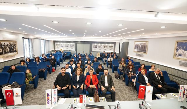 ETSO'da "Kadın Gücüyle Kalkınma Projesi Gümrük ve Dış Ticaret Eğitimi" düzenlendi
