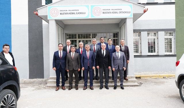 TOBB ve ETSO'dan sosyal sorumluluk kapsamında 250 öğrenciye bot ve mont desteği