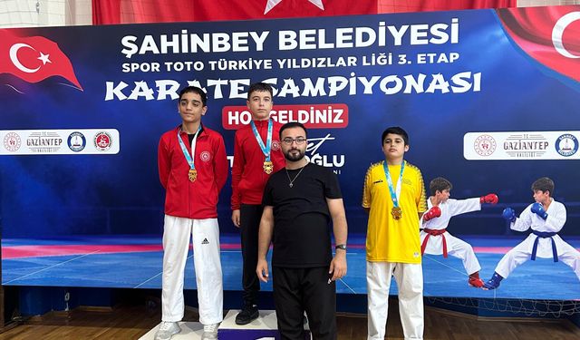Elazığlı karatecilerden 6 madalya