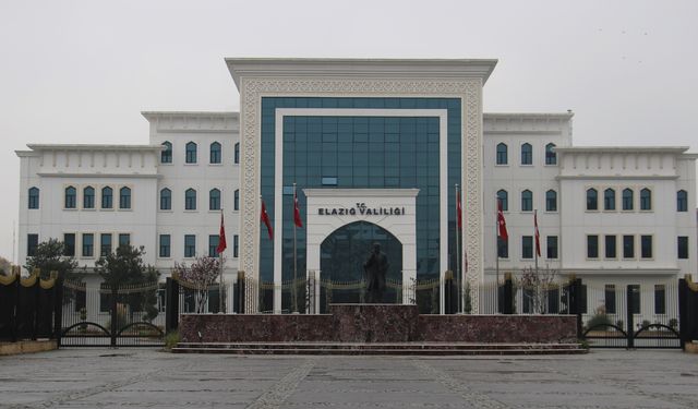 Elazığ'da eğitime yarım gün ara verildi