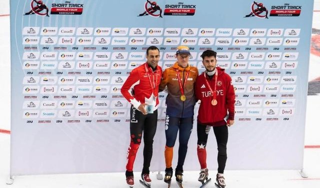 Furkan Akar’dan tarihi madalya