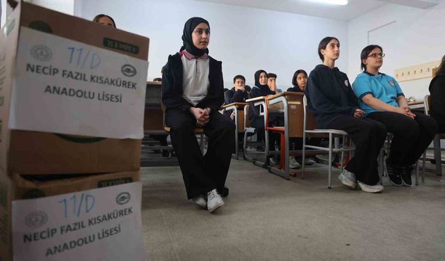Diyarbakır’da bin 200 öğrencinin katkısıyla ihtiyaç sahibi aileler için 60 gıda kolisi hazırlandı