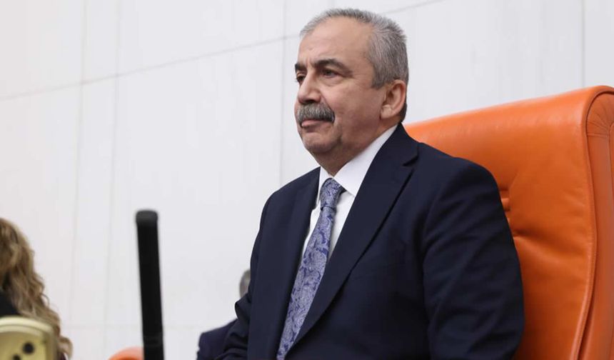 TBMM Başkanvekili Sırrı Süreyya Önder’in durumu ağırlaşıyor