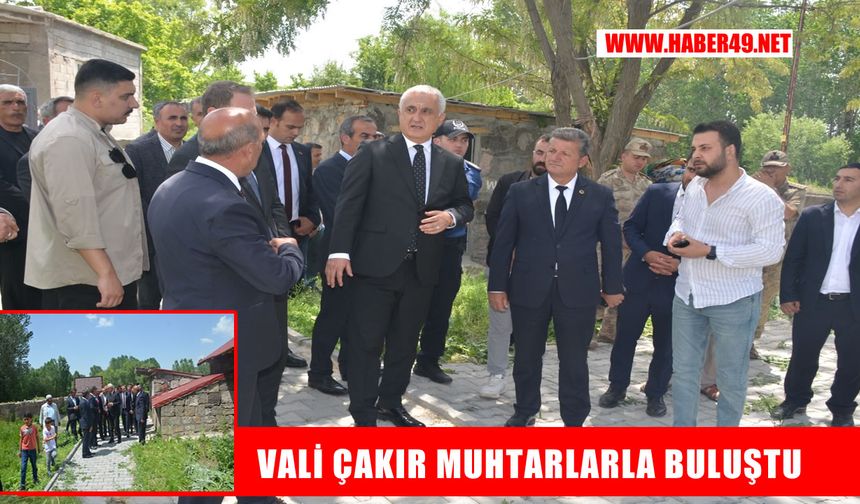 Muş Valisi Çakır, Bulanık’ta muhtarlarla görüştü