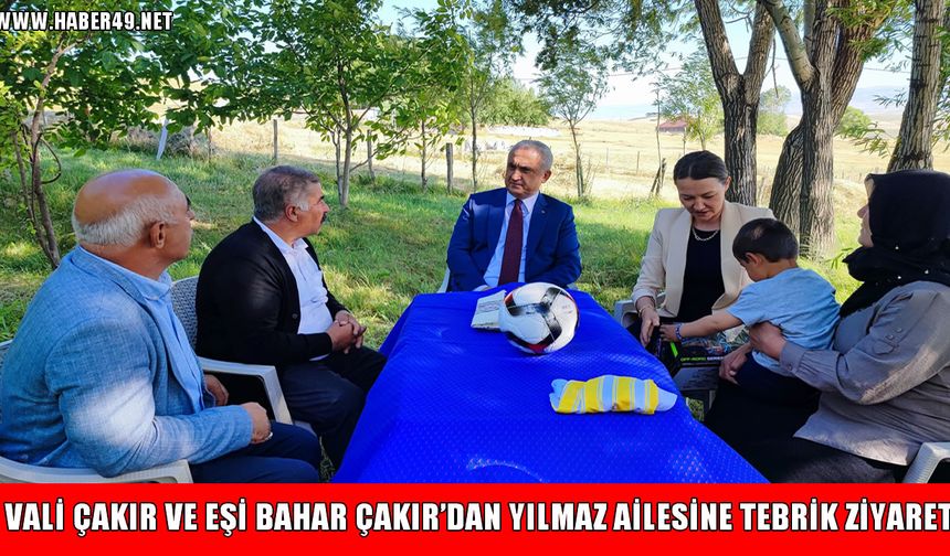 Muş Valisi Çakır’dan koruyucu aileye ziyaret