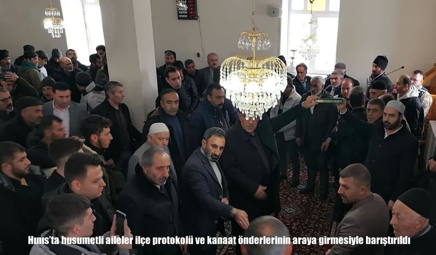 Hınıs’ta iki aile arasındaki husumet son buldu