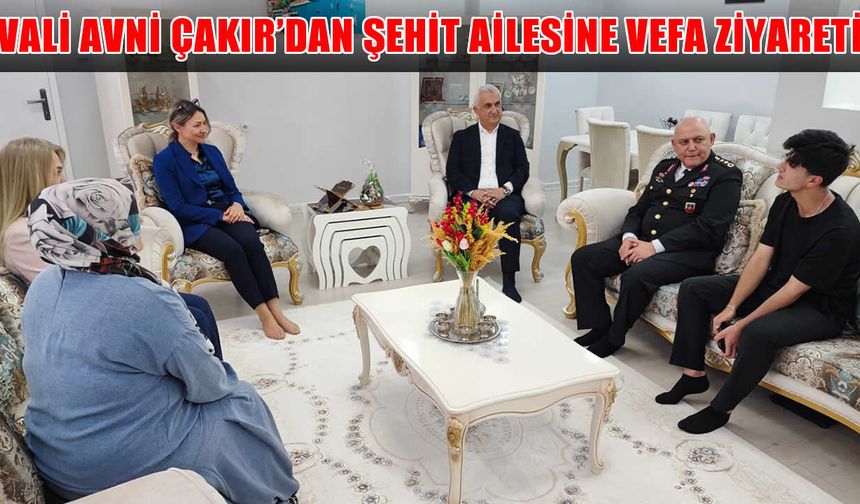 Muş Valisi Çakır’dan şehit ailesine bayram ziyareti