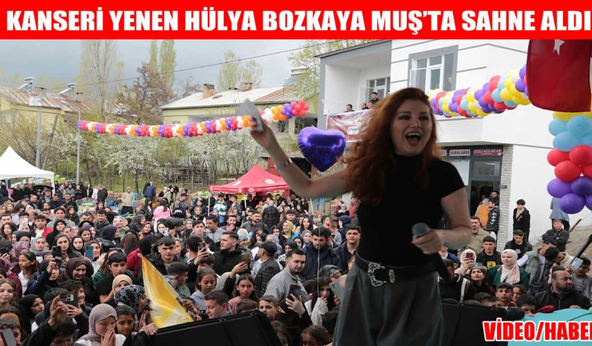 Sanatçı Hülya Bozkaya 5 yıl sonra memleketinde sahneye çıktı