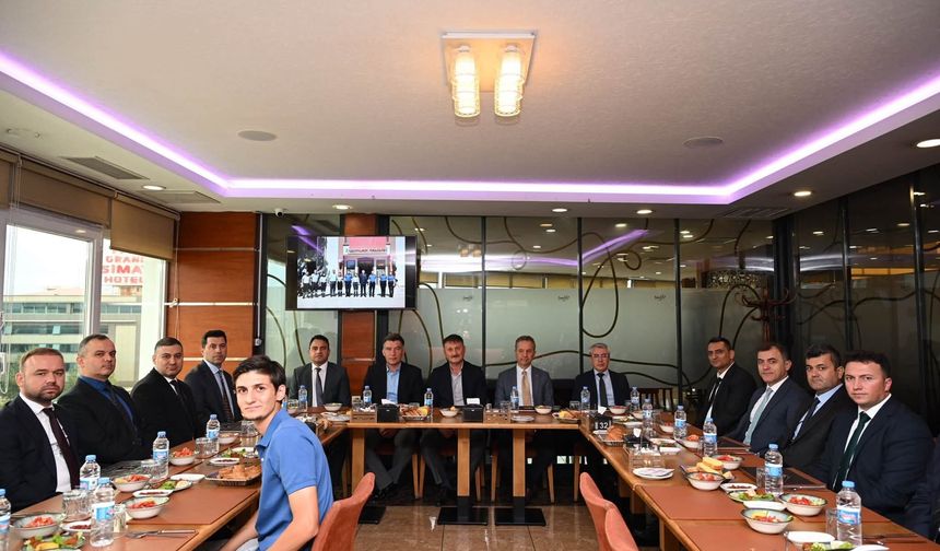 Erzincan Emniyet Müdürü Zafer Baybaba için veda yemeği düzenlendi