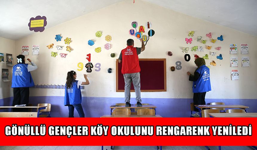 Gönüllü gençler köy okulunu çocuklar için yeniledi