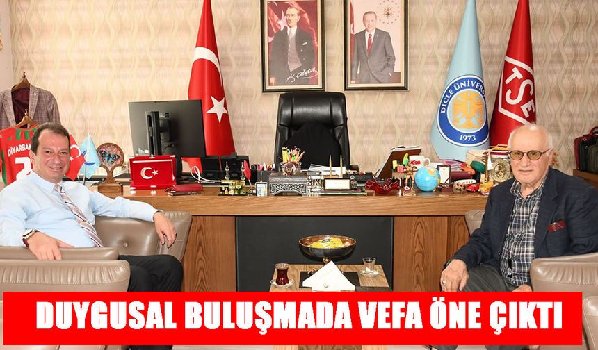 Rektör Eronat, yıllar sonra öğretmeniyle buluştu
