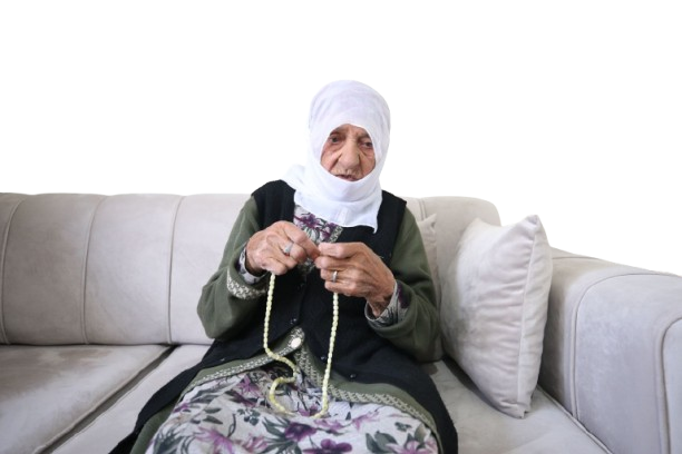 5729B878 0864 4970 8C0B 39Bb1583Be1C Removebg Preview