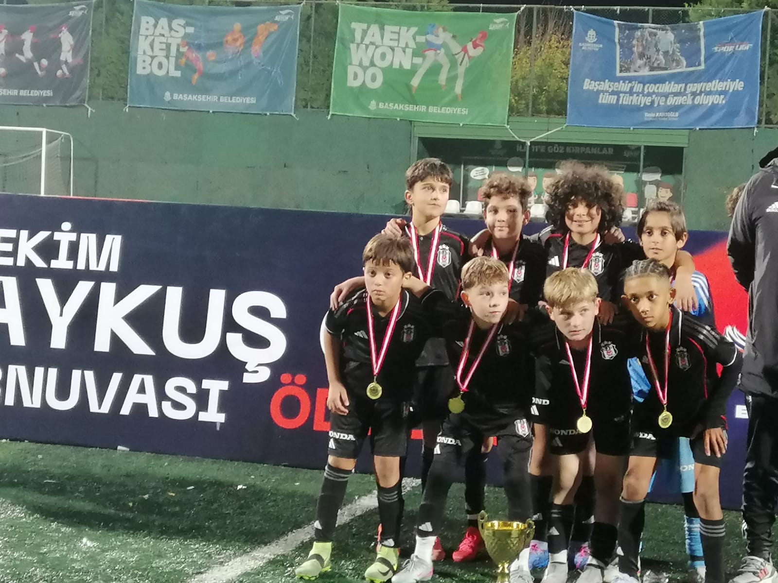 I M G 20251031 W A0018