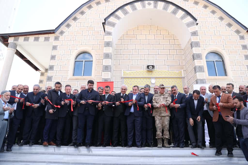 Whatsapp Image 2025 10 10 At 18.00.40 (1)