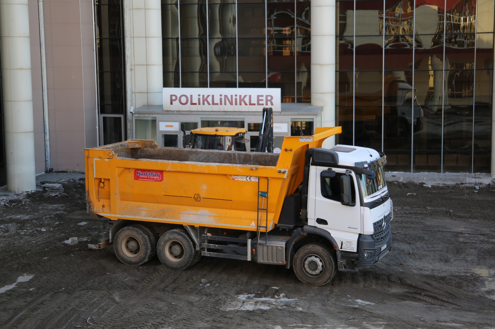 Whatsapp Image 2025 10 16 At 21.43.20 (3)