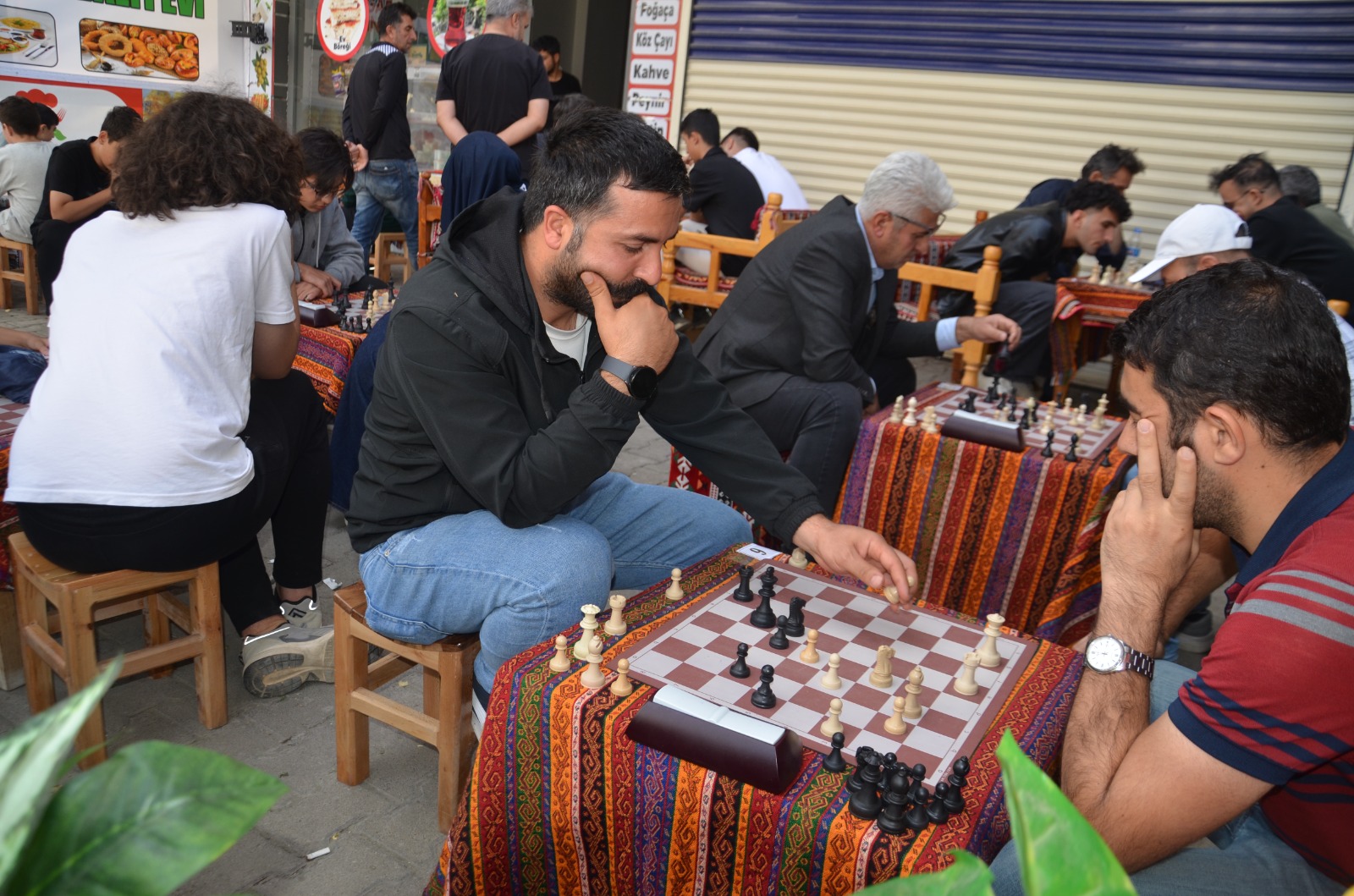 04C0Fc53 2Da8 4910 A61F C75C87D987Ce