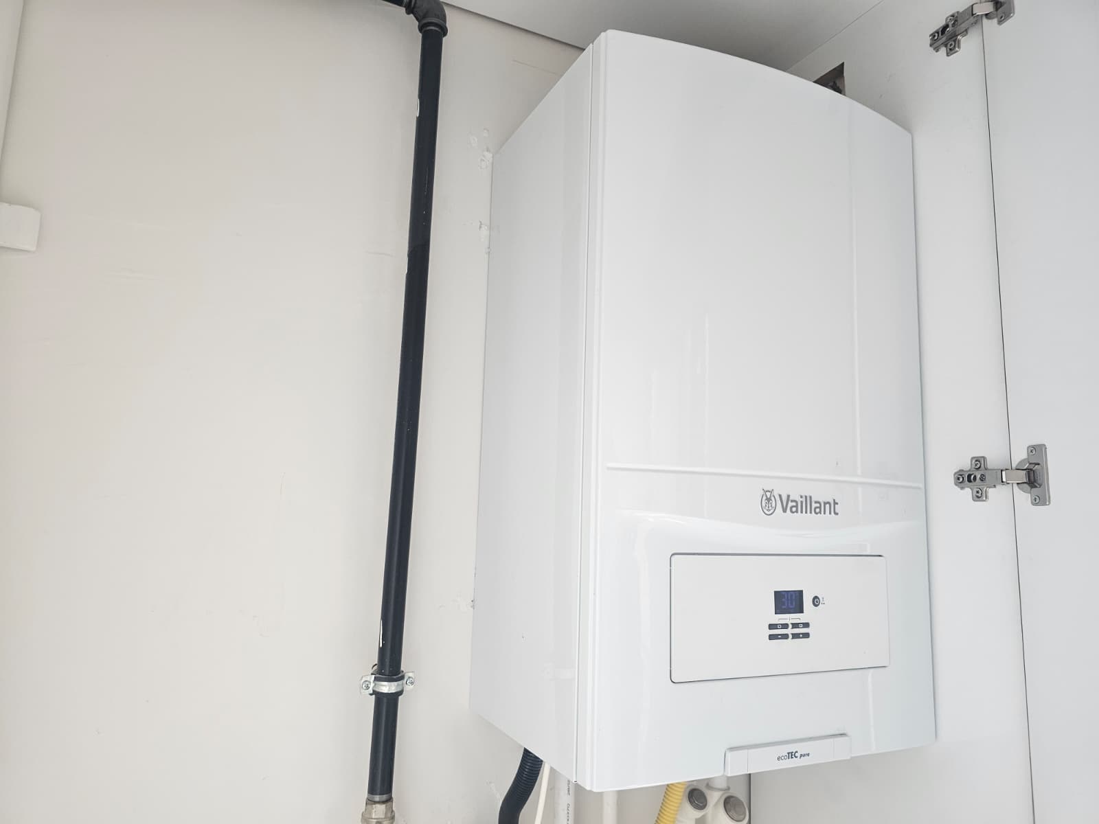 Afe3Bdb0 8750 4654 84C0 F04Afcffcb4B