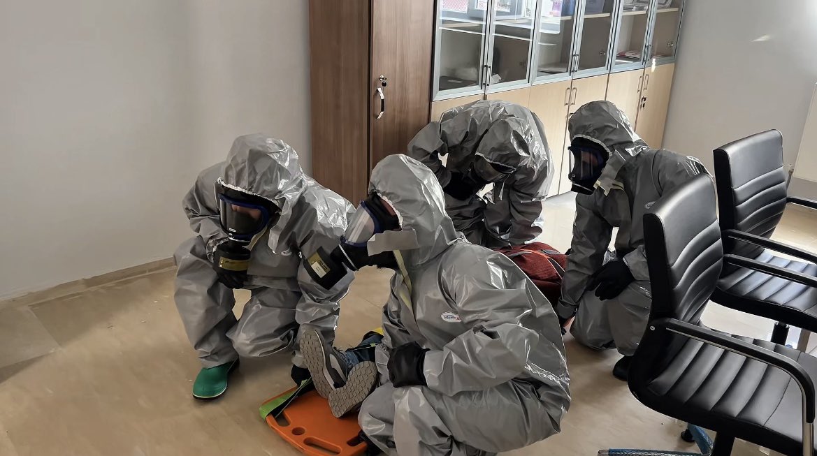 G5P Wae X X M A A Spn N