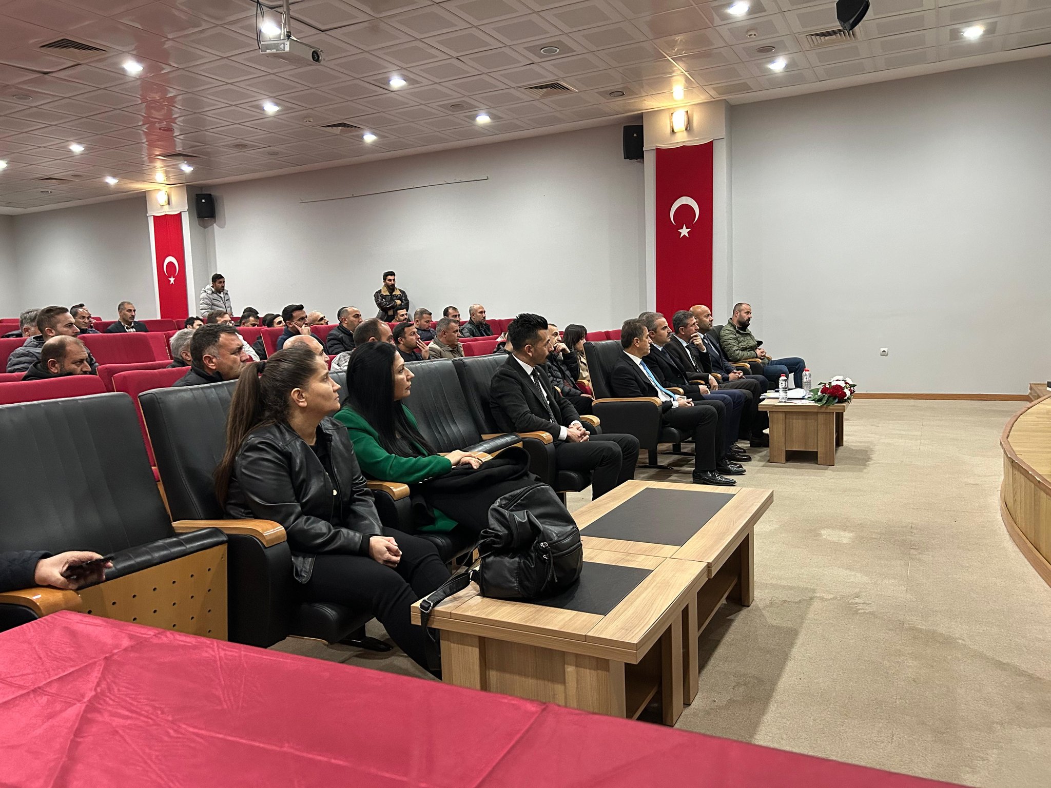 G6L Uc8G Wo A A Akcd