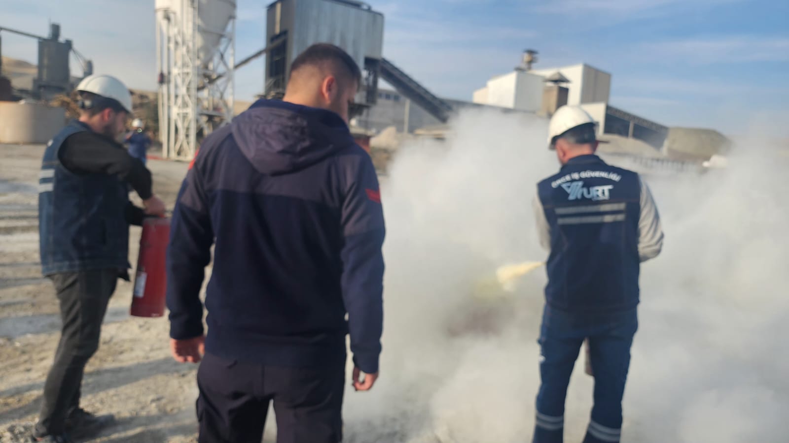 I M G 20251106 W A0101