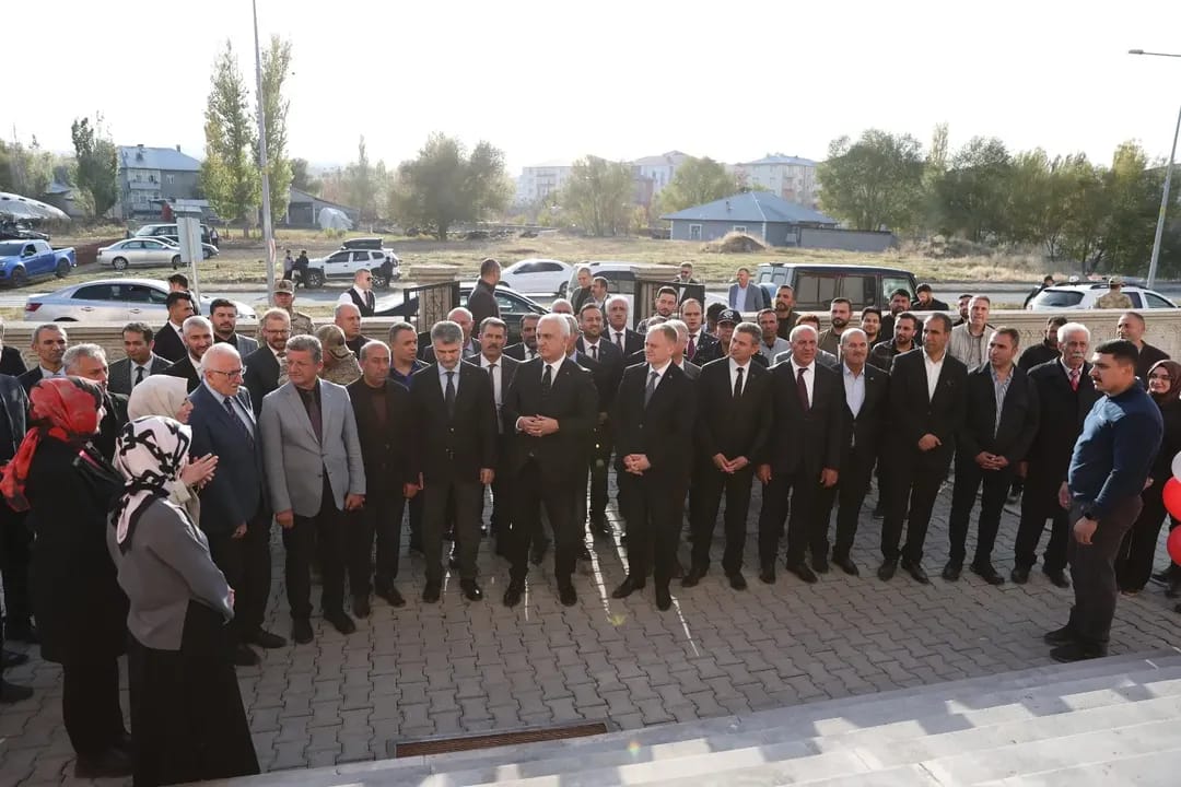 I M G 20251107 W A0146