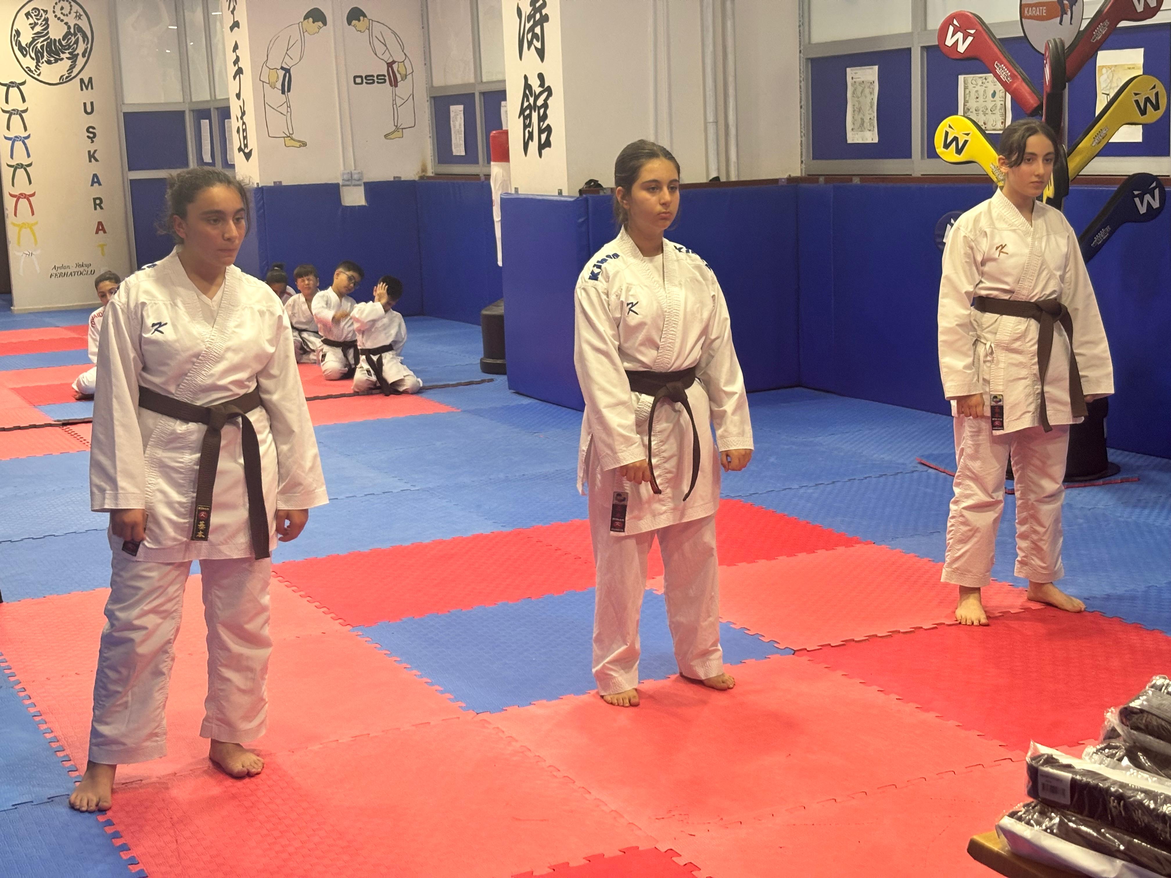 Whatsapp Image 2025 11 08 At 19.11.35