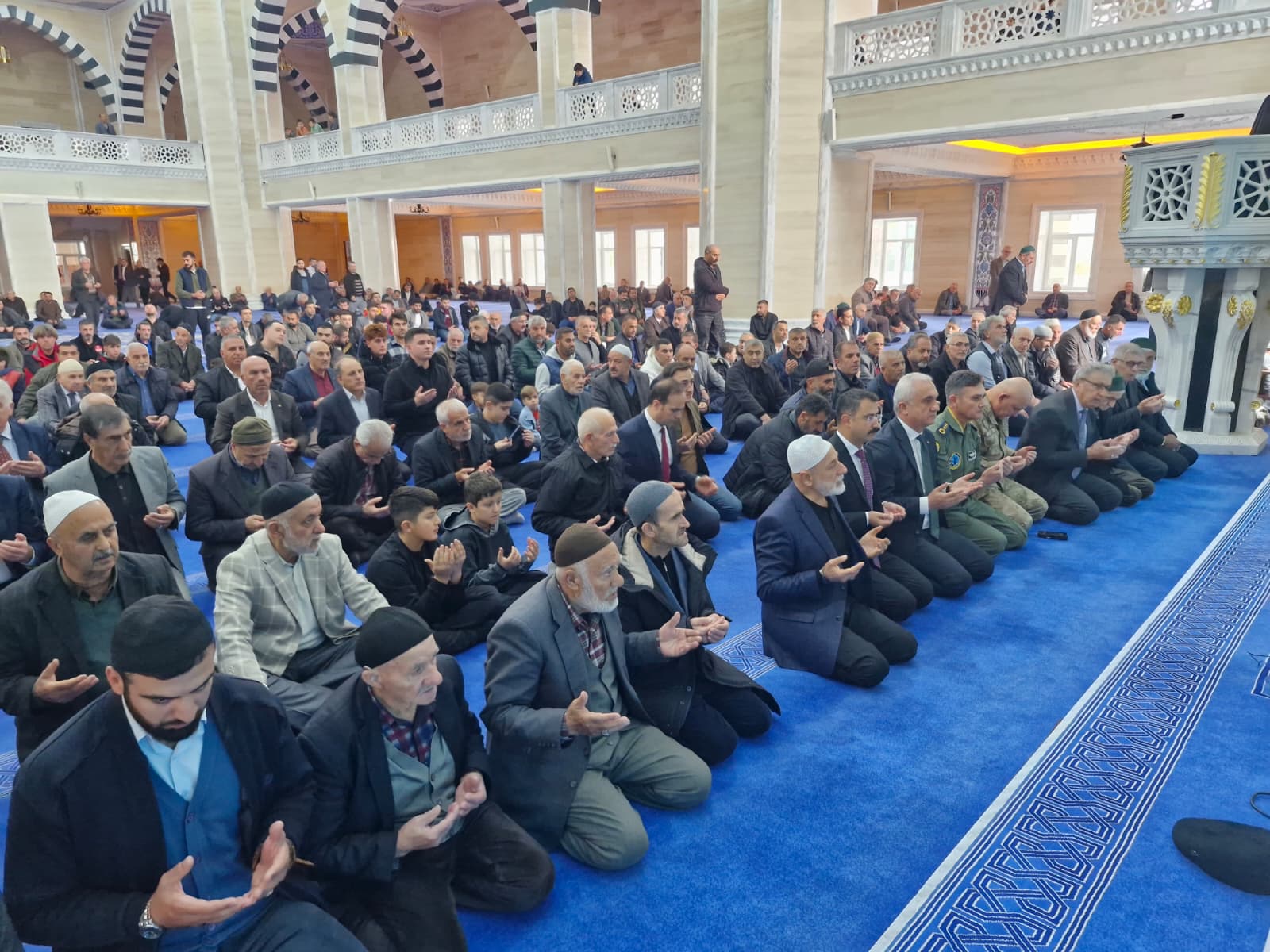 Whatsapp Image 2025 11 14 At 14.25.02 (2)