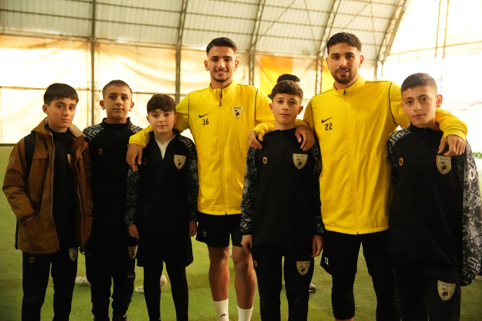 Whatsapp Image 2025 11 15 At 18.43.50 (1)