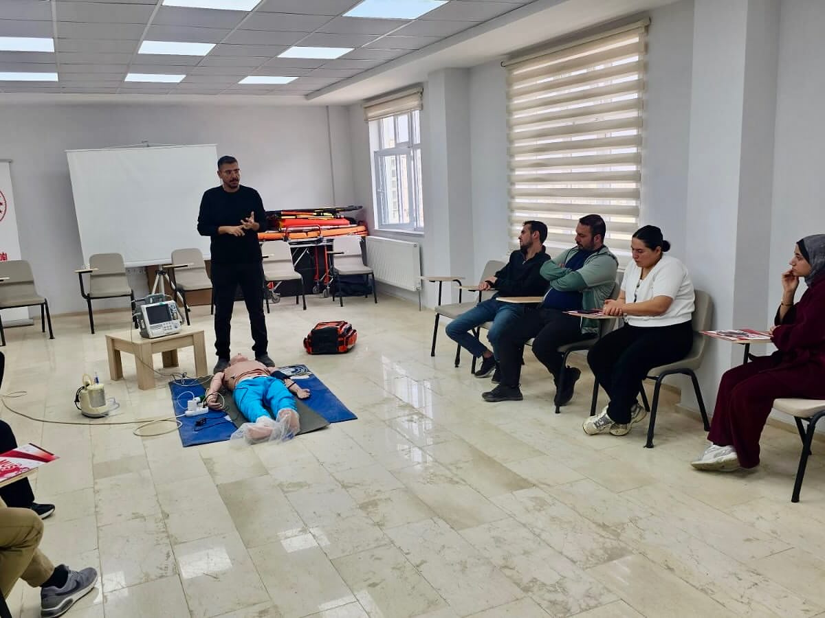 Whatsapp Image 2025 11 16 At 17.13.06 (2)