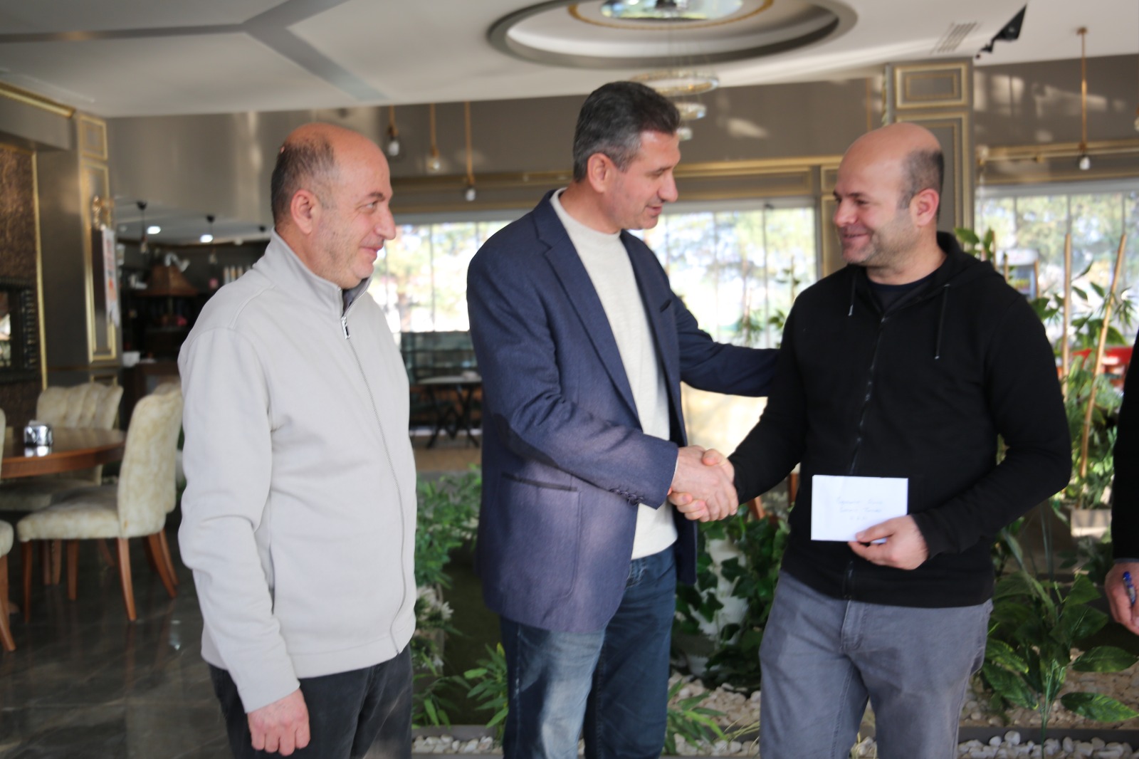 Whatsapp Image 2025 11 22 At 16.43.05 (3)