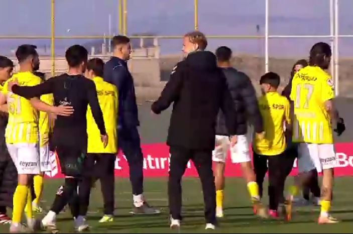 D F G V B F C D F G H B